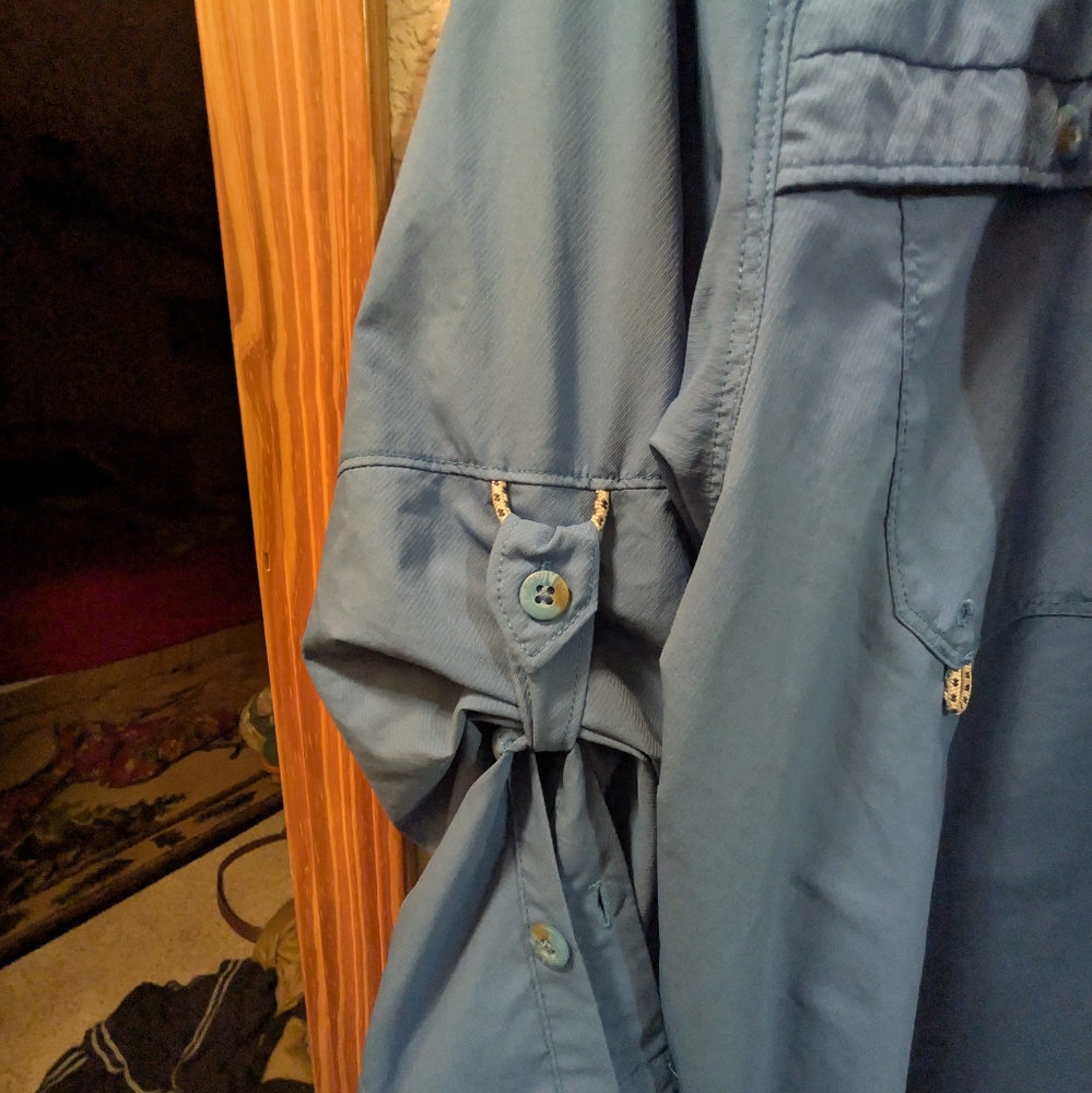 Columbia Fishing Shirt - Picture 2 of 4